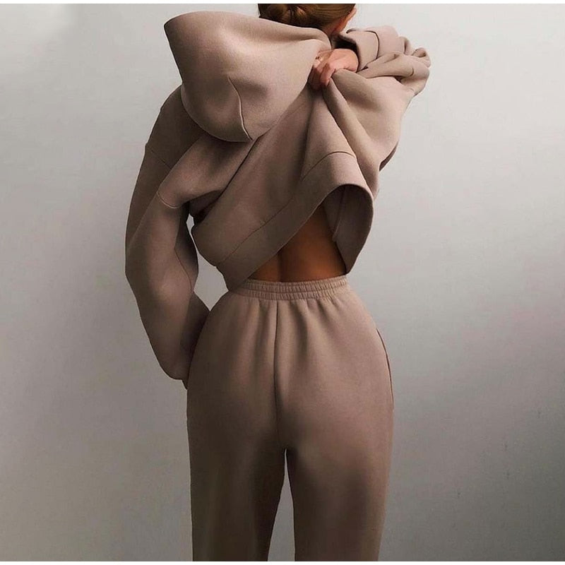 Oversized dames trainingspak - bestel nu en ontvang 50% korting