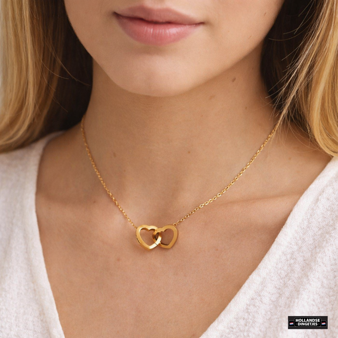 Romantische Liefdesbeer met Eeuwige Roos & Ketting